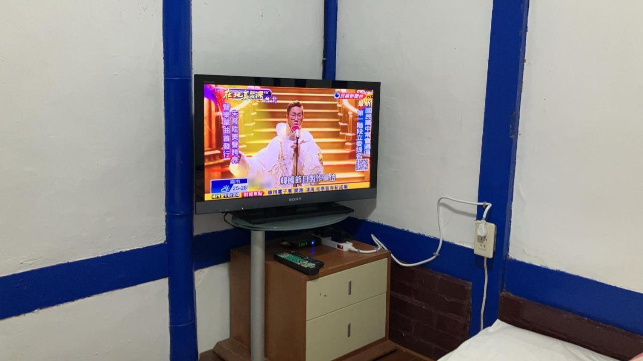 老老街 誠君民宿 Fenchihu Buitenkant foto